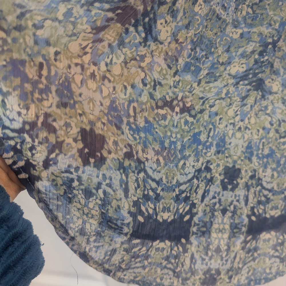 1xl Chic Blue Floral Patterned Women's Blouse - image 6